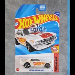 Hot Wheels - 67 Ford Mustang Coupe - White